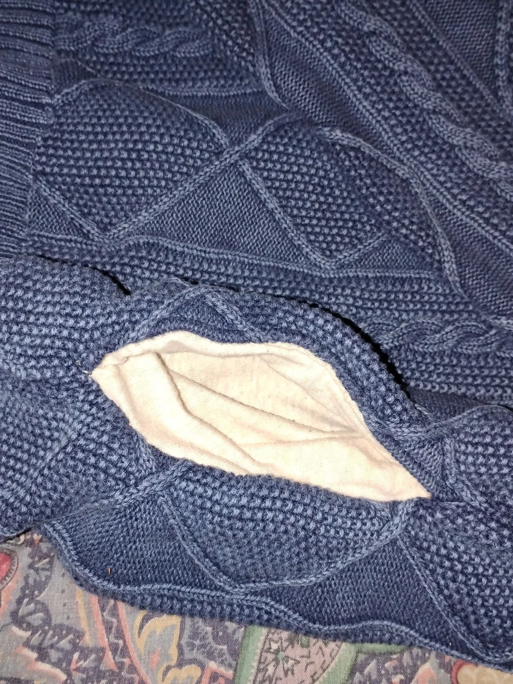 Carbon 2 cobalt - Men's Size M Hooded Cable Knit Sweater - Light Navy Blue
